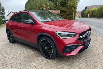 Mercedes-Benz GLA 220 din 2023 - oferta MER173975