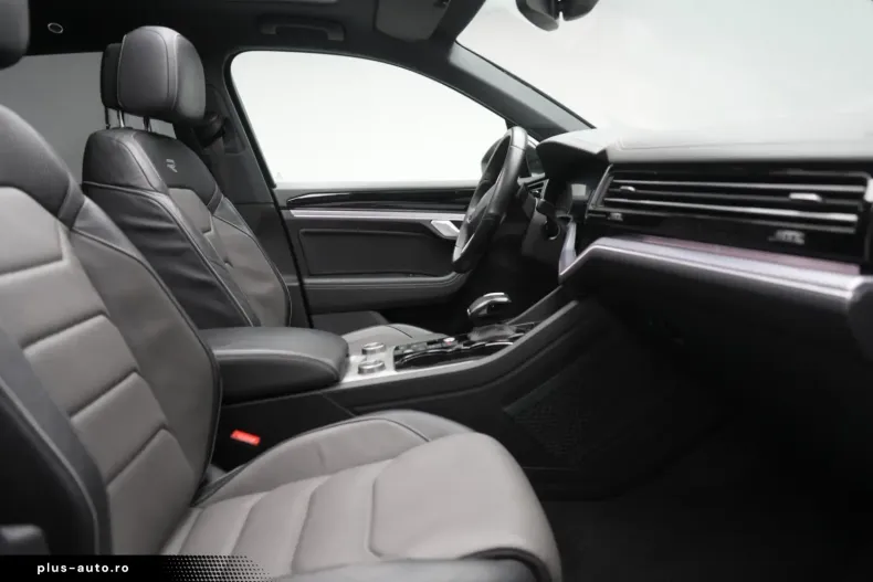Volkswagen Touareg din 2022 cu 45.000 km - oferta VOL173976 - foto 7