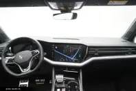 Volkswagen Touareg din 2022 cu 45.000 km - oferta VOL173976 - foto 19