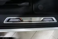 Volkswagen Touareg din 2022 cu 39.661 km - oferta VOL173977 - foto 9