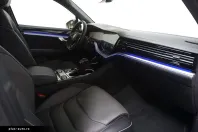 Volkswagen Touareg din 2022 cu 39.661 km - oferta VOL173977 - foto 10