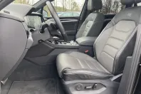 Volkswagen Touareg din 2022 cu 26.569 km - oferta VOL173979 - foto 10