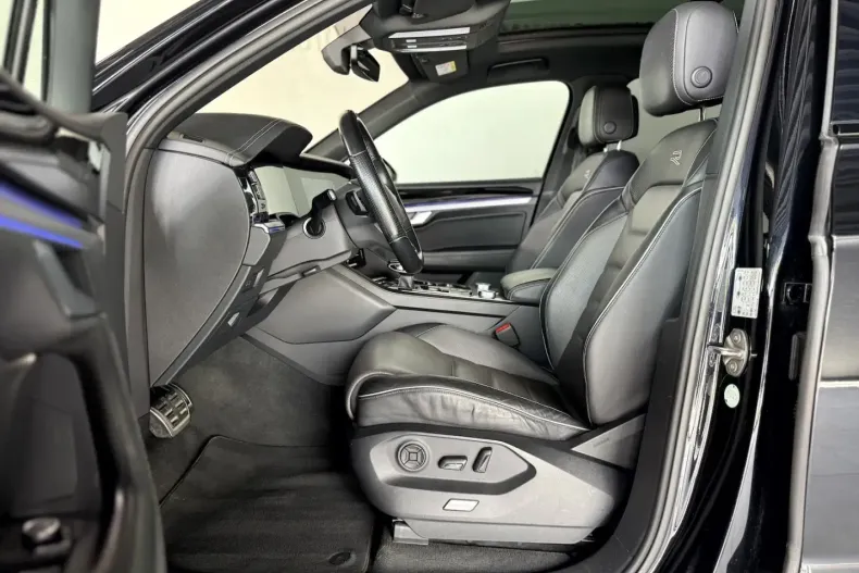 Volkswagen Touareg din 2022 cu 55.139 km - oferta VOL173981 - foto 10