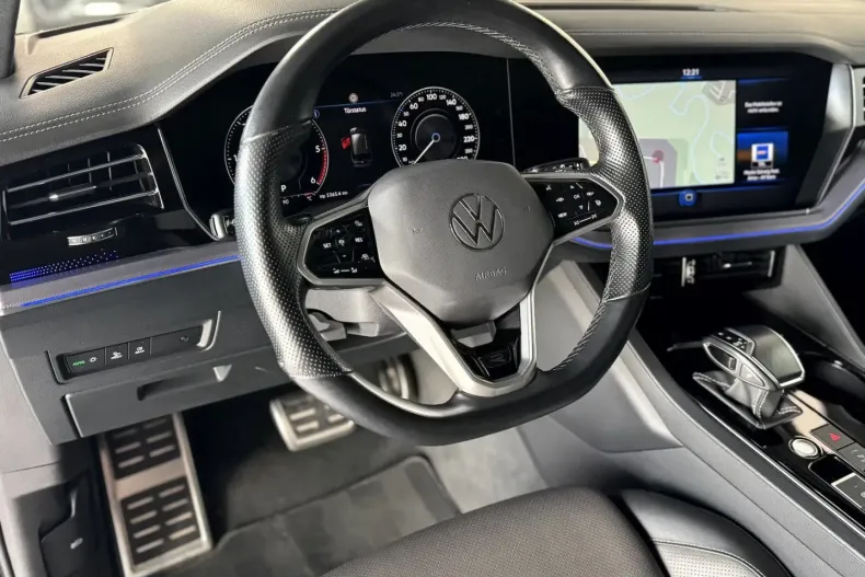 Volkswagen Touareg din 2022 cu 55.139 km - oferta VOL173981 - foto 14