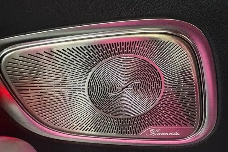 Mercedes-Benz GLC 300 din 2025 cu 12.000 km - oferta MER173982 - foto 18