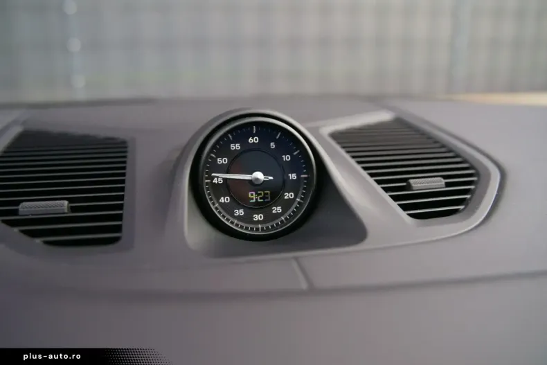 Porsche Cayenne din 2024 cu 19.999 km - oferta POR173983 - foto 26