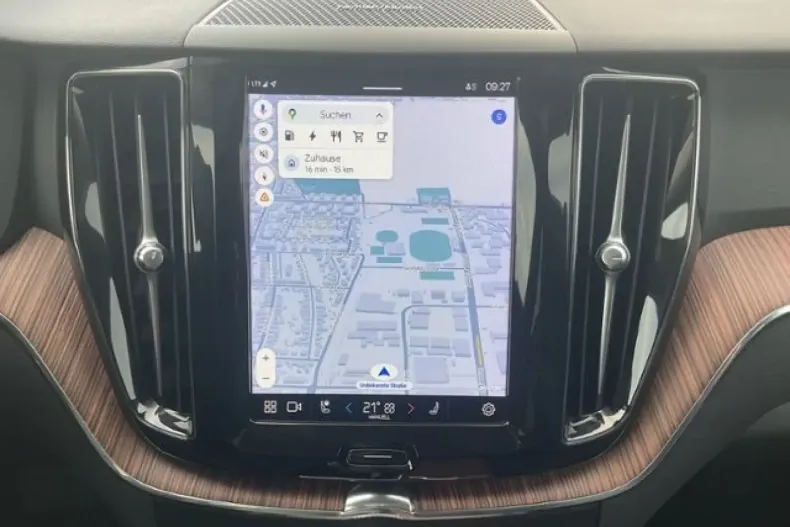 Volvo XC60 din 2022 cu 44.800 km - oferta VOL173984 - foto 13