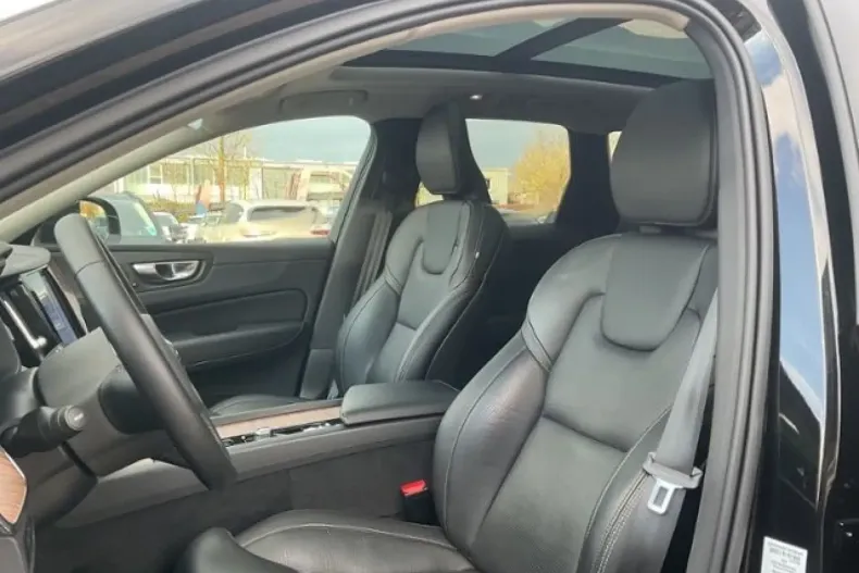 Volvo XC60 din 2022 cu 44.800 km - oferta VOL173984 - foto 16