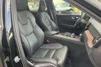 Volvo XC60 din 2022 cu 44.800 km - oferta VOL173984 - foto 17