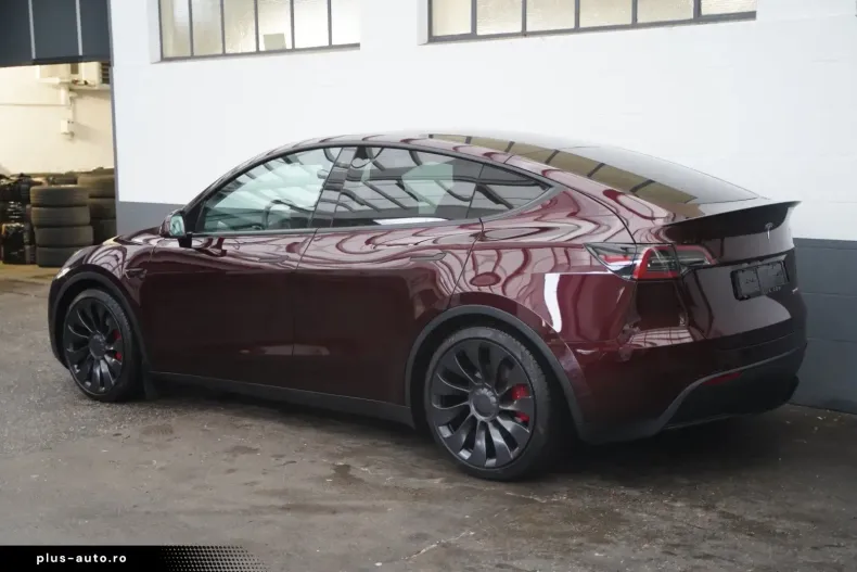 Tesla Model Y din 2023 cu 59.751 km - oferta TES173987 - foto 4
