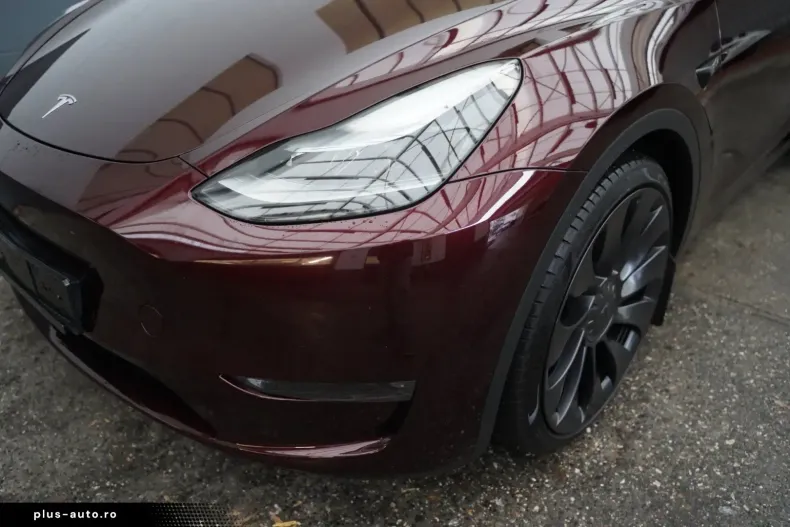 Tesla Model Y din 2023 cu 59.751 km - oferta TES173987 - foto 18