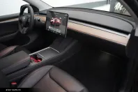 Tesla Model Y din 2023 cu 59.751 km - oferta TES173987 - foto 19