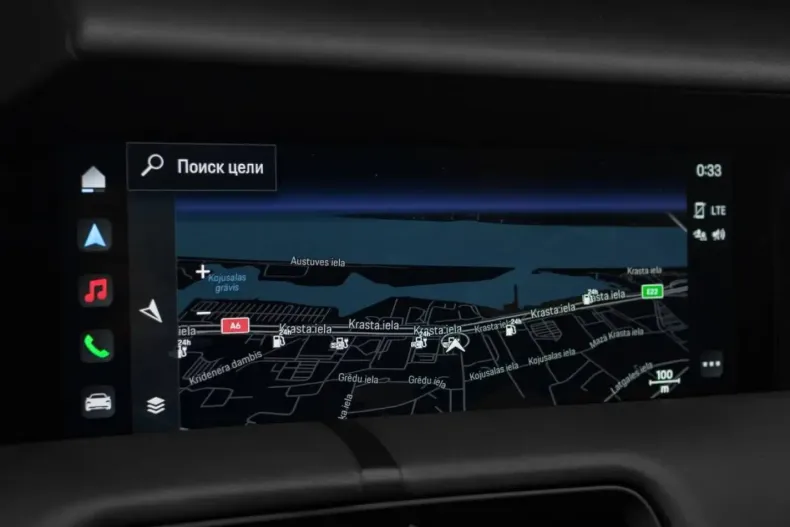 Porsche Taycan din 2022 cu 45.231 km - oferta POR173988 - foto 9