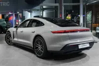 Porsche Taycan din 2022 cu 45.231 km - oferta POR173988 - foto 14