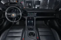 Porsche Taycan din 2022 cu 45.231 km - oferta POR173988 - foto 21