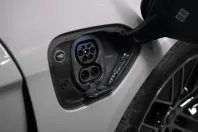 Porsche Taycan din 2022 cu 45.231 km - oferta POR173988 - foto 31