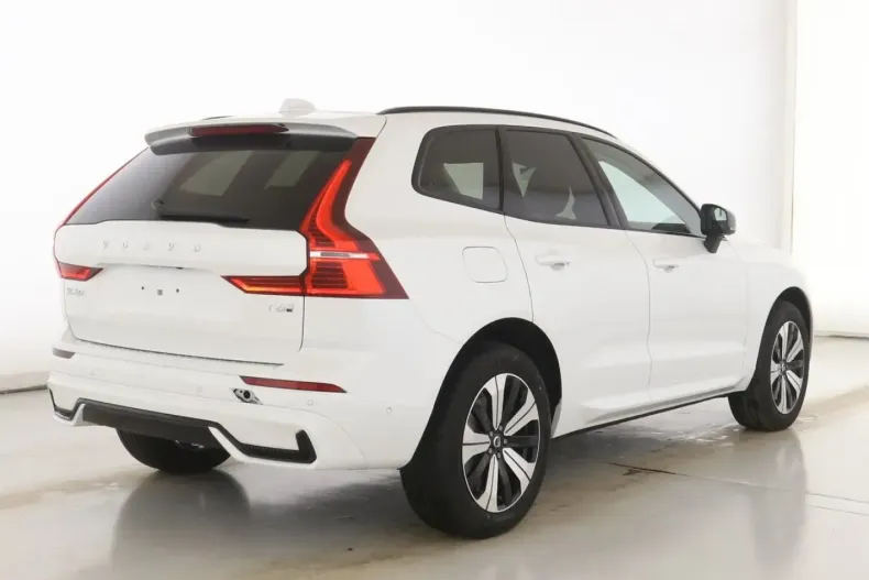 Volvo XC60 din 2025 cu 9.979 km - oferta VOL173991 - foto 2