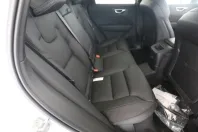 Volvo XC60 din 2025 cu 9.979 km - oferta VOL173991 - foto 4