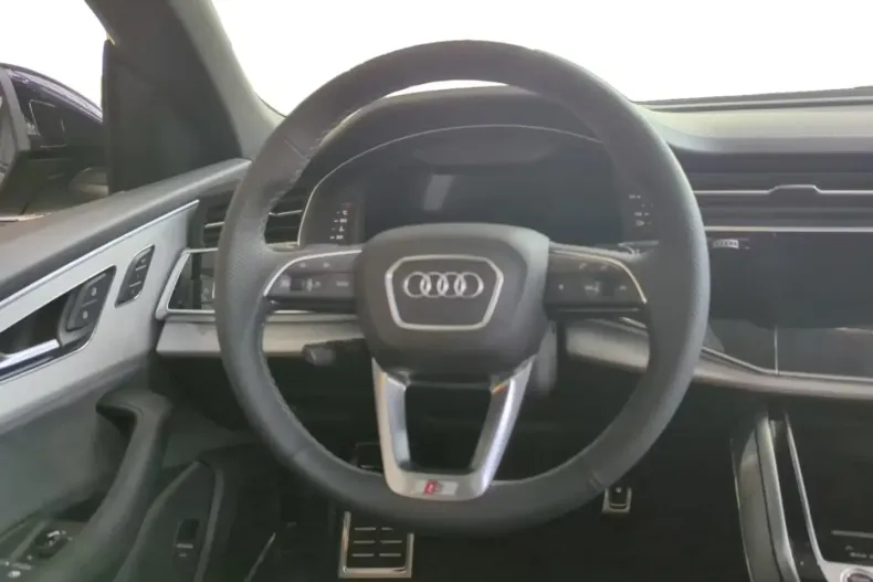 Audi Q8 din 2025 cu 1.000 km - oferta AUD173992 - foto 10