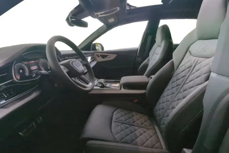 Audi Q8 din 2025 cu 1.000 km - oferta AUD173992 - foto 13