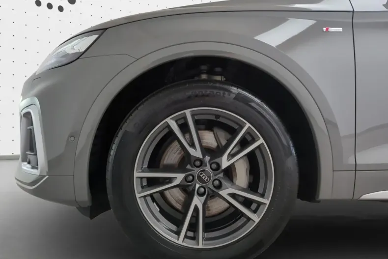 Audi Q5 din 2022 cu 61.200 km - oferta AUD173994 - foto 11