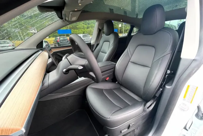 Tesla Model Y din 2023 cu 57.950 km - oferta TES173997 - foto 9