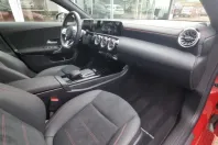 Mercedes-Benz CLA 200 din 2023 cu 4.641 km - oferta MER173998 - foto 7