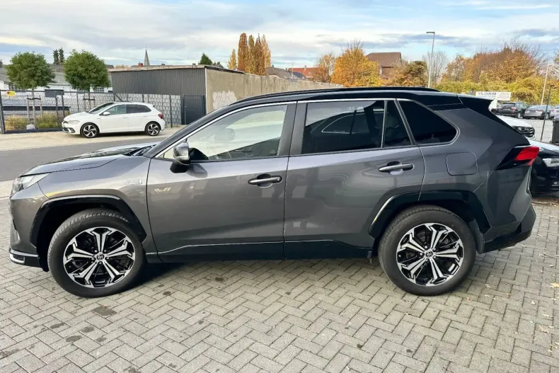 Toyota RAV4 din 2022 cu 53.760 km - oferta TOY174003 - foto 2