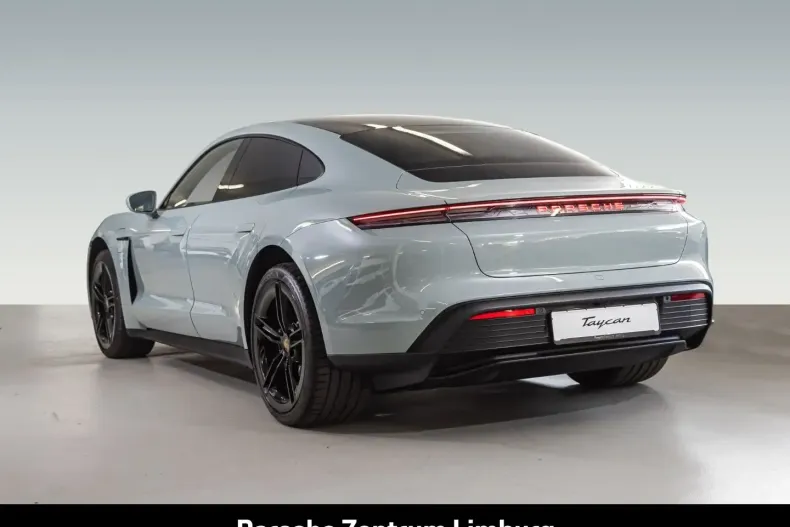 Porsche Taycan din 2024 cu 11.200 km - oferta POR174007 - foto 6