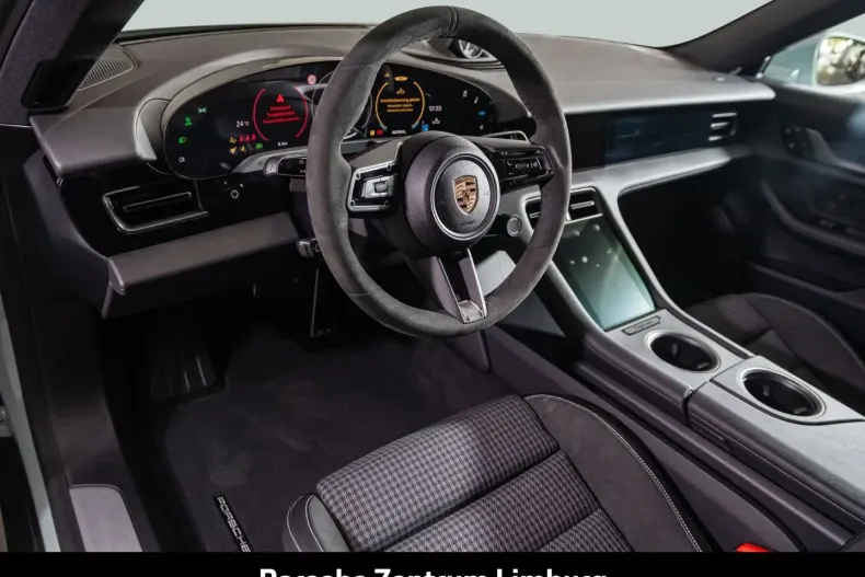 Porsche Taycan din 2024 cu 11.200 km - oferta POR174007 - foto 13