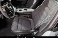 Porsche Taycan din 2024 cu 11.200 km - oferta POR174007 - foto 21