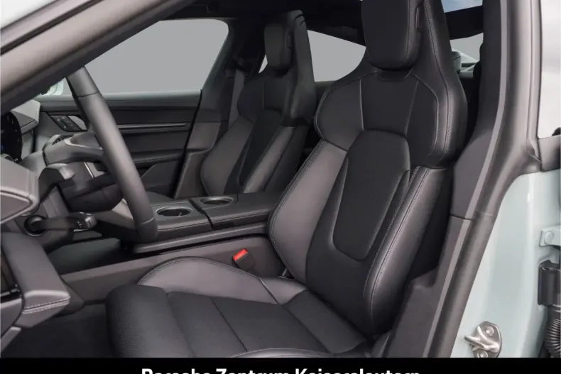 Porsche Taycan din 2024 cu 16.900 km - oferta POR174009 - foto 5