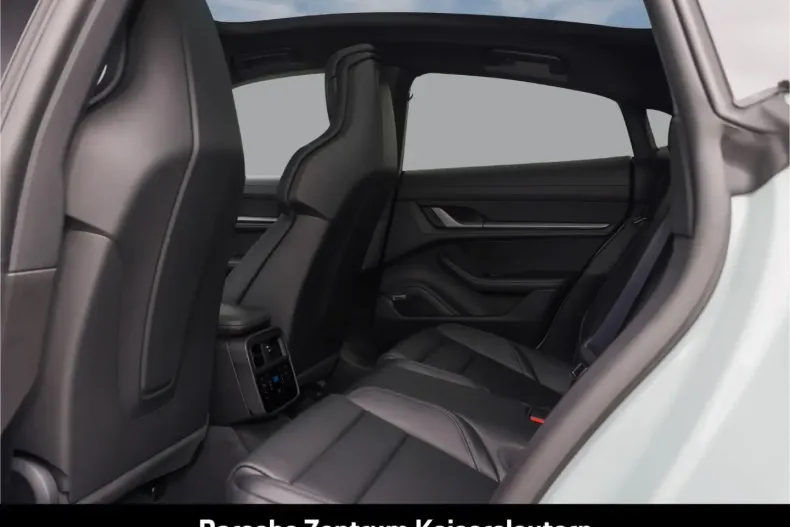 Porsche Taycan din 2024 cu 16.900 km - oferta POR174009 - foto 23