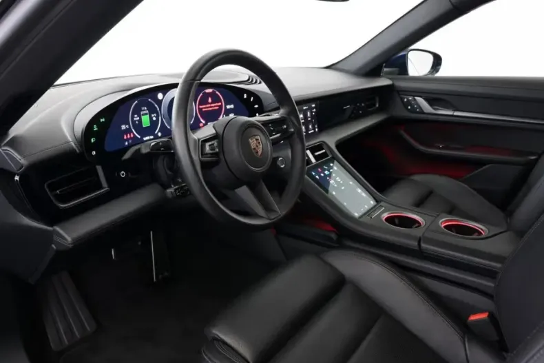 Porsche Taycan din 2024 cu 15.919 km - oferta POR174011 - foto 15