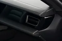 Porsche Taycan din 2024 cu 15.919 km - oferta POR174011 - foto 18