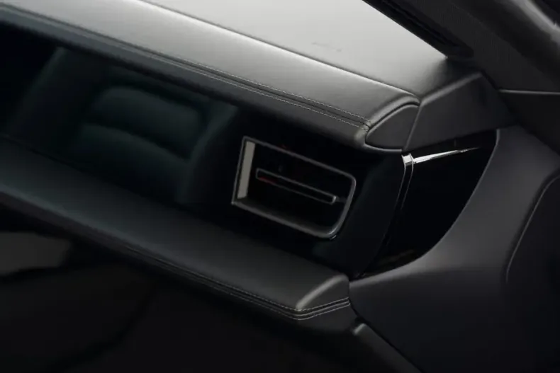 Porsche Taycan din 2024 cu 15.919 km - oferta POR174011 - foto 18