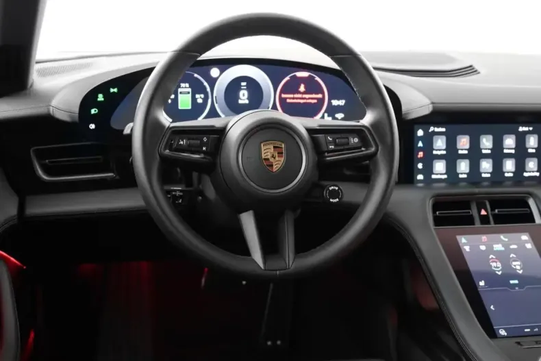 Porsche Taycan din 2024 cu 15.919 km - oferta POR174011 - foto 20