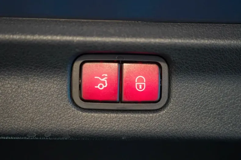 Mercedes-Benz EQE din 2024 cu 18.173 km - oferta MER174012 - foto 9