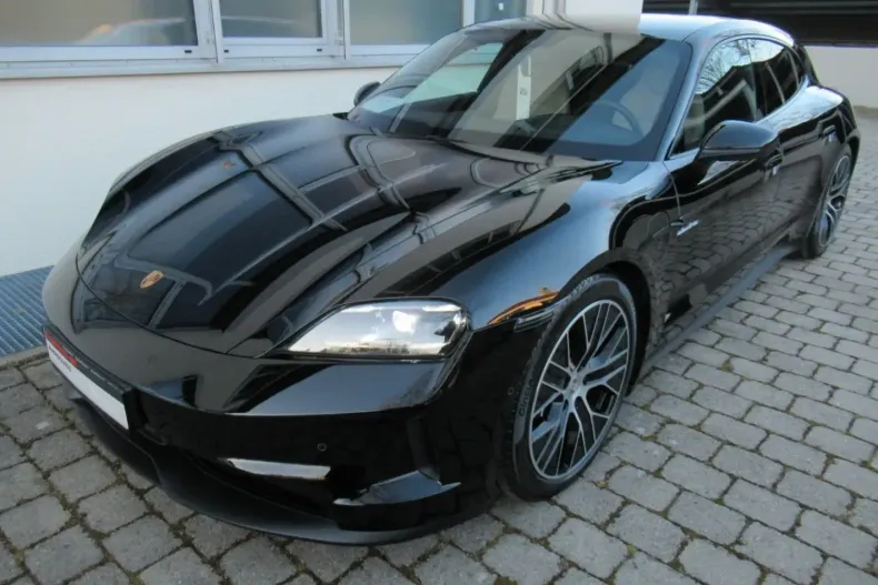 Porsche Taycan din 2024 cu 4.000 km - oferta POR174014 - foto 6