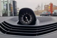 Porsche Taycan din 2024 cu 46.560 km - oferta POR174015 - foto 15