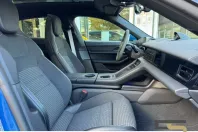 Porsche Taycan din 2024 cu 23.508 km - oferta POR174017 - foto 14