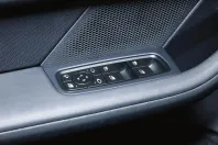 Porsche Taycan din 2024 cu 16.900 km - oferta POR174019 - foto 22