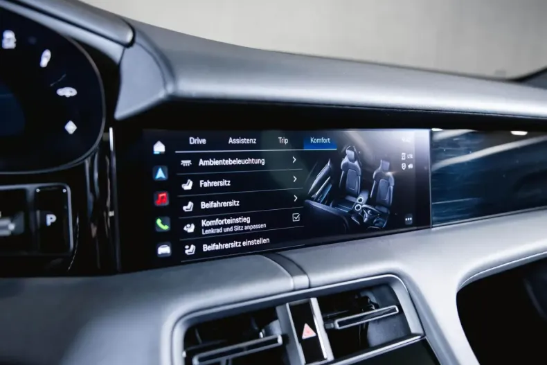 Porsche Taycan din 2024 cu 16.900 km - oferta POR174019 - foto 36