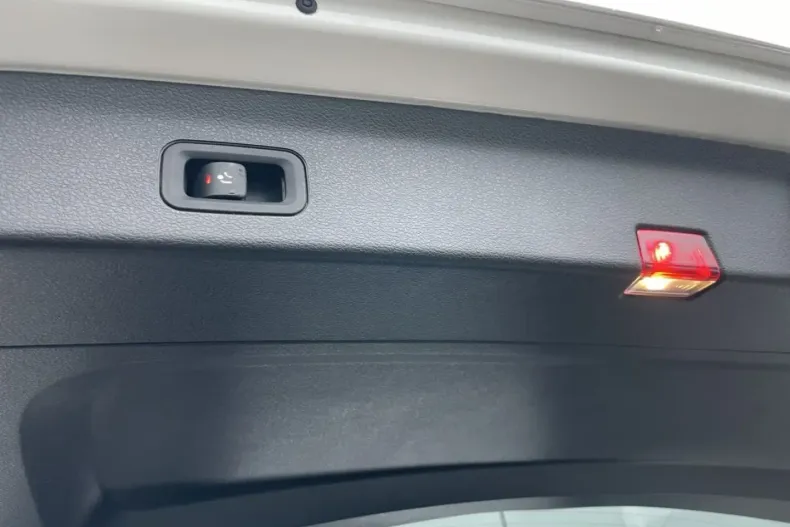 Mercedes-Benz GLS 350 din 2024 cu 22.616 km - oferta MER174020 - foto 23