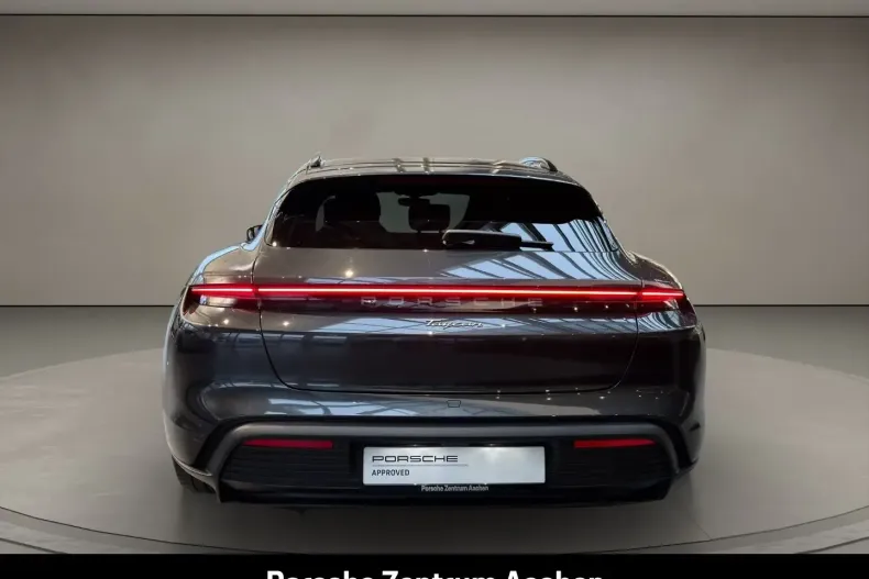 Porsche Taycan din 2024 cu 18.326 km - oferta POR174023 - foto 6