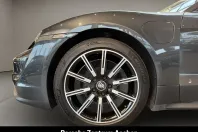 Porsche Taycan din 2024 cu 18.326 km - oferta POR174023 - foto 11