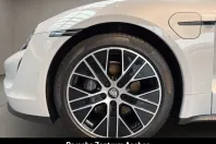 Porsche Taycan din 2024 cu 30.707 km - oferta POR174024 - foto 13