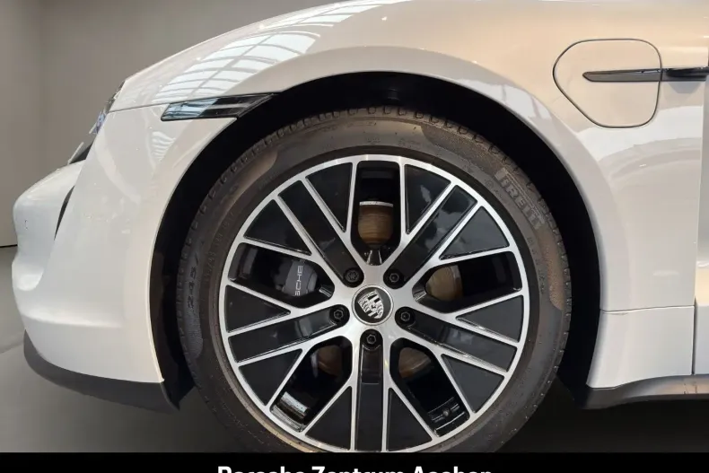 Porsche Taycan din 2024 cu 30.707 km - oferta POR174024 - foto 13