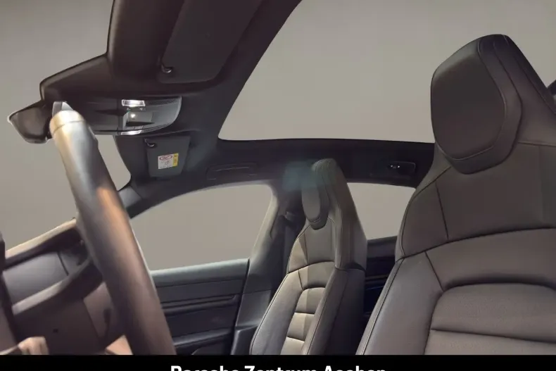 Porsche Taycan din 2024 cu 30.707 km - oferta POR174024 - foto 19