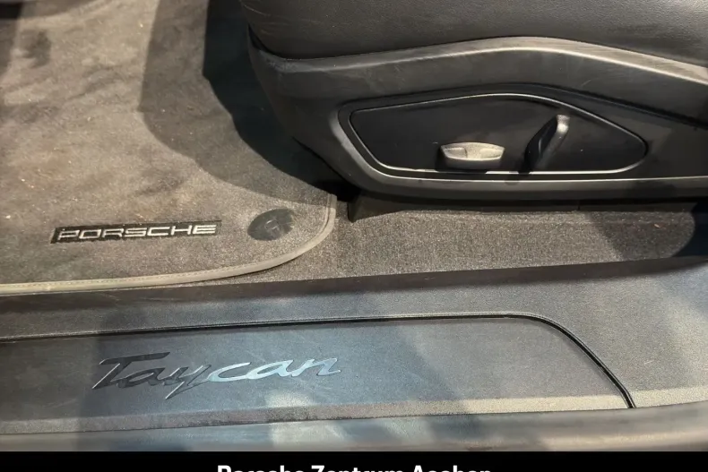 Porsche Taycan din 2024 cu 30.707 km - oferta POR174024 - foto 22